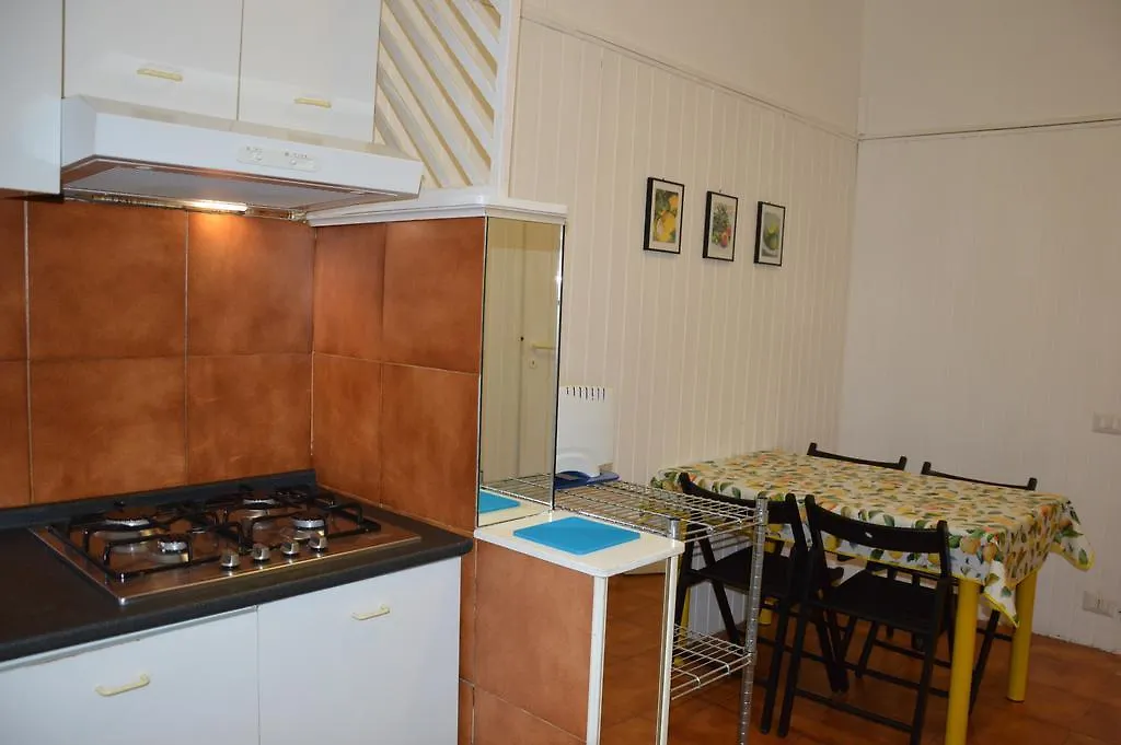 Residence Belsito Roma 3*,